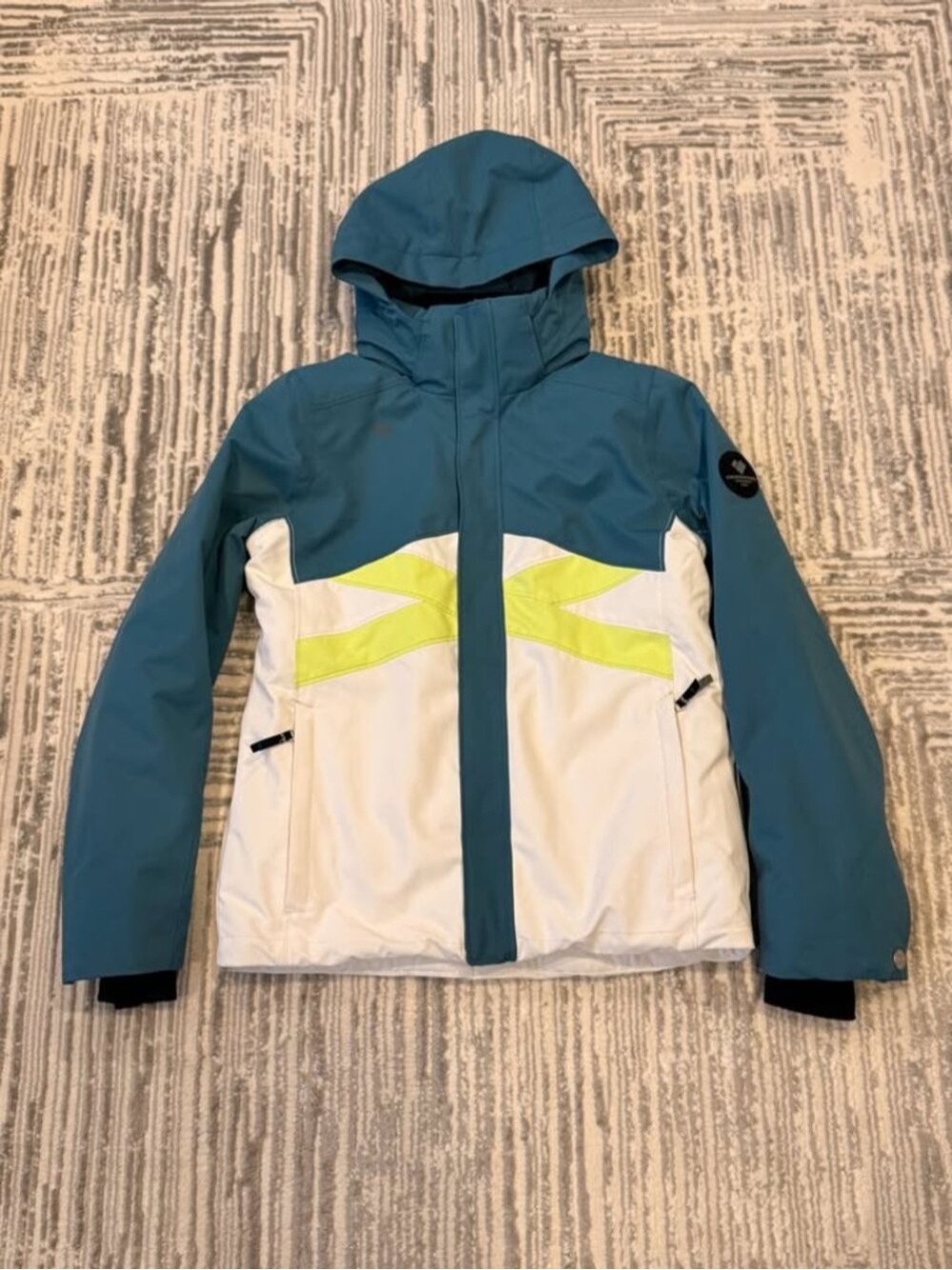 Obermeyer Girls large 14/16 teal/white/neon ski waterproof Winter coat MSRP $190